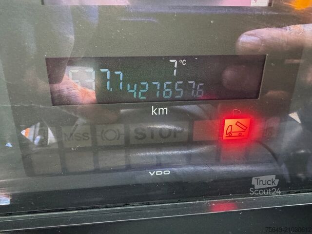 Torenkraan Mercedes-Benz Atego 1828 AK 4x4 Atego 1828 AK 4x4, Winterdienstausstattung, Kran Hiab 085-2, Funk