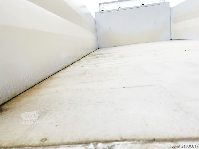 Tresidig tippbil Mercedes-Benz Arocs 3351 AK 6x6 Arocs 3351 AK 6x6, Grounder