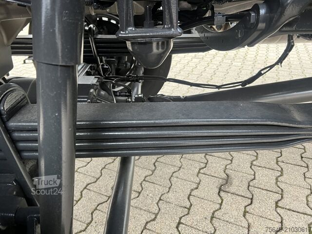 Tresidig tippbil Mercedes-Benz Arocs 3351 AK 6x6 Arocs 3351 AK 6x6, Grounder