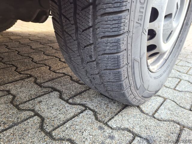 Bestelwagen Mercedes-Benz Sprinter 316 KA 4x2 Sprinter 316 KA 4x2, Rettungswagen