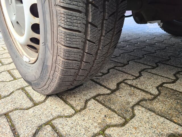 Bestelwagen Mercedes-Benz Sprinter 316 KA 4x2 Sprinter 316 KA 4x2, Rettungswagen