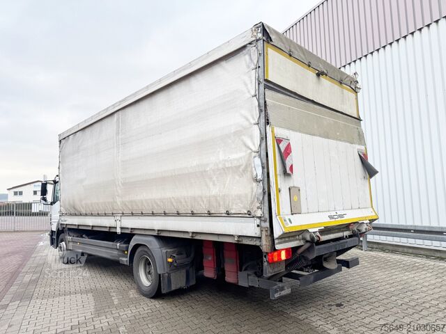 Бортовой грузовик Mercedes-Benz Atego 1530 L 4x2 Atego 1530 L 4x2 mit LBW Dhollandia