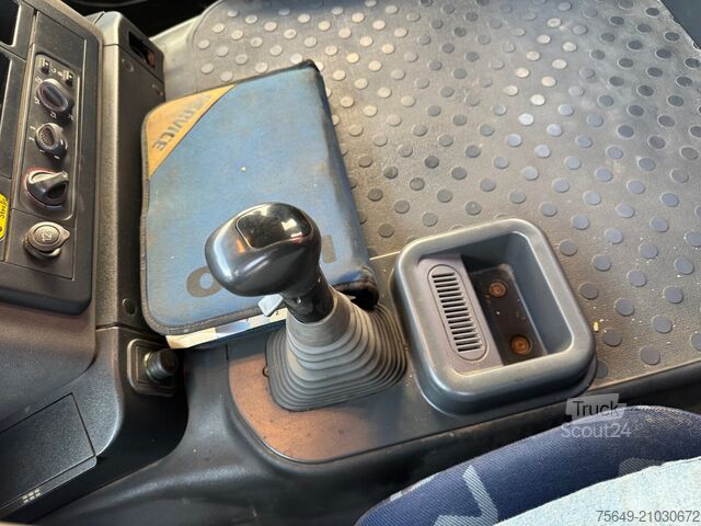 Camion-benne tricar Iveco-Magirus Trakker AD260T36W 6x6 Trakker AD260T36W 6x6