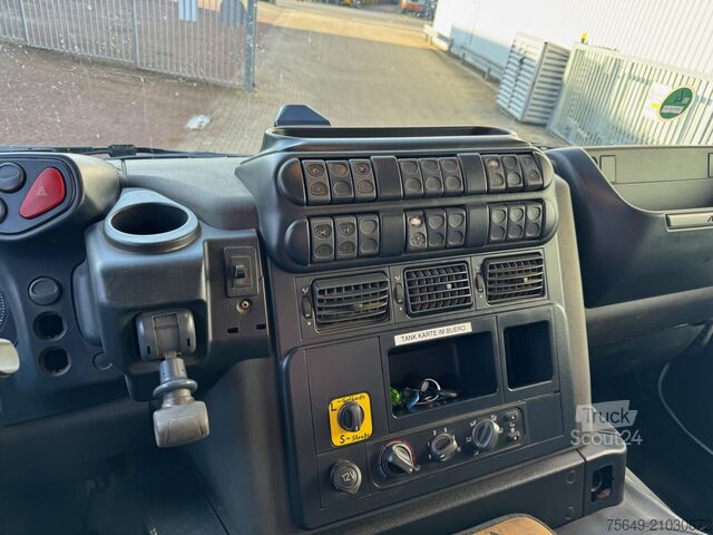 Camion-benne tricar Iveco-Magirus Trakker AD260T36W 6x6 Trakker AD260T36W 6x6