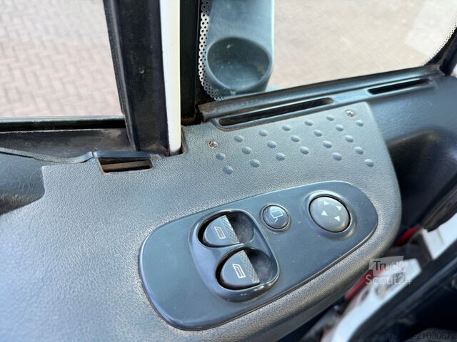 Camion-benne tricar Iveco-Magirus Trakker AD260T36W 6x6 Trakker AD260T36W 6x6