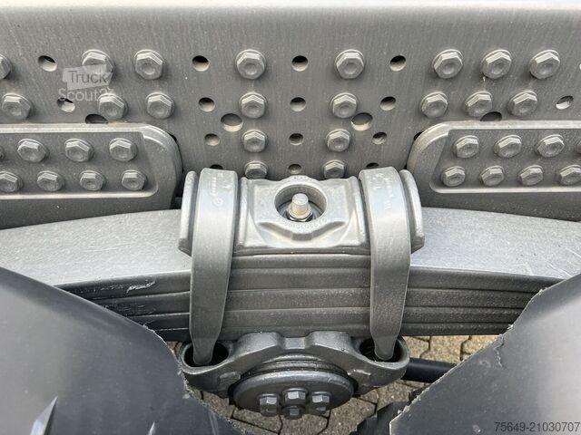 Camion-benne tricar Mercedes-Benz Arocs 4151 AK 8x8/4 Arocs 4151 AK 8x8/4, Grounder