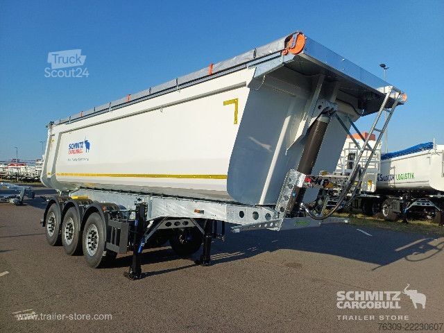 Tippsemi Schmitz Cargobull Kipper Stahlrundmulde 28m³