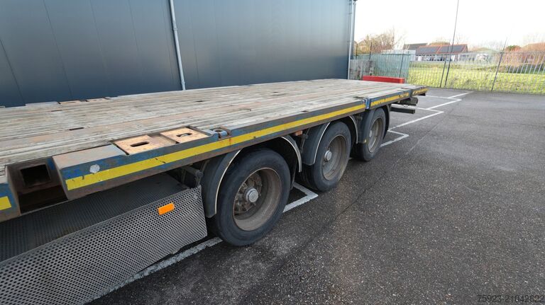 Remorque à plate-forme Pacton 3 AXLE FLATBED WITH TWISTLOCKS