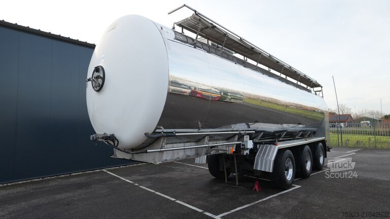 Voedseltanker Magyar 3 AXLE FOOD TRAILER 34.000LTR