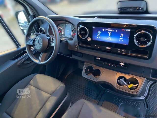 Slēgtais furgons Mercedes-Benz Sprinter 317 Kasten L3H2 Aut*Kamera*MBUX*Bremsas