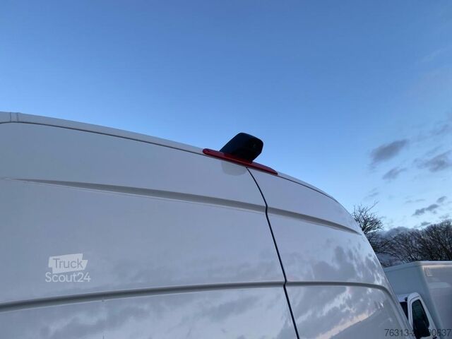 Slēgtais furgons Mercedes-Benz Sprinter 317 Kasten L3H2 Aut*Kamera*MBUX*Bremsas