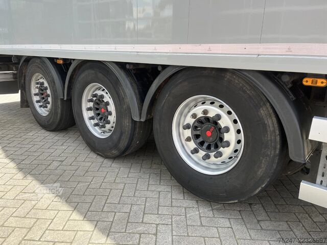 Vloer verplaatsen Knapen Trailers K200 K200-92m3 Hogedrukreiniger Liftas 10mm