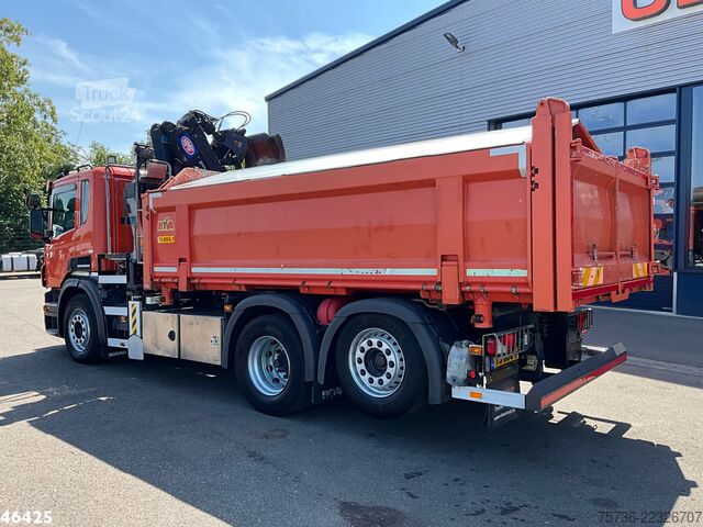Benne à 3 côtés Scania P 320 HMF 14 Tonmeter Z-kraan Just  227.472 km!