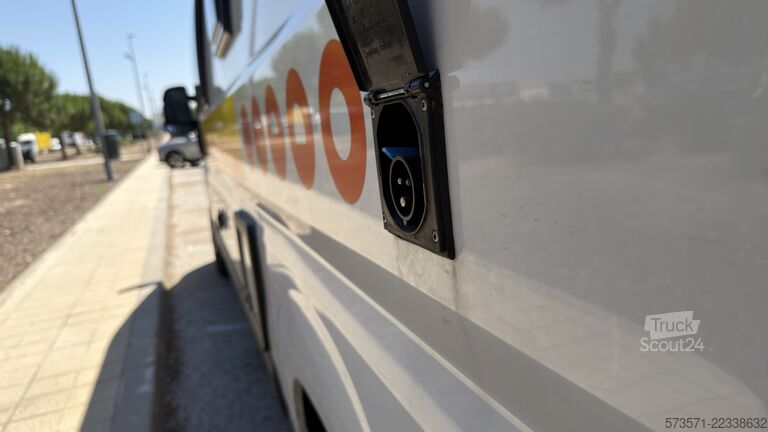 каравана/кемпер Fiat Ducato Weinsberg Carabus 2024 | Manual | Techo elevable