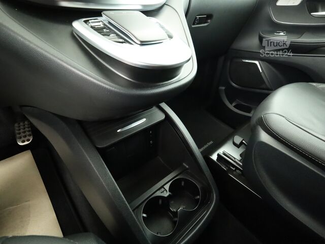 Минибус Mercedes-Benz V 300 d AMG-Line Lang 360 ACC AHK AUT Facelift