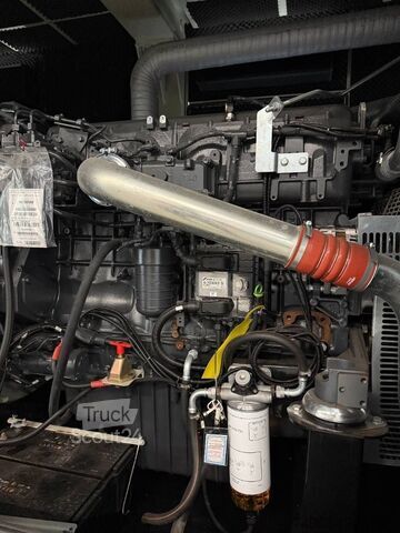 Aggregeret Iveco CR16TE1W - 660 kVA Generator - DPX-19798
