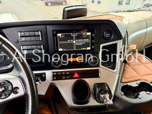 Standard-SZM Mercedes-Benz Actros 1863 GigaSpace / Euro 6