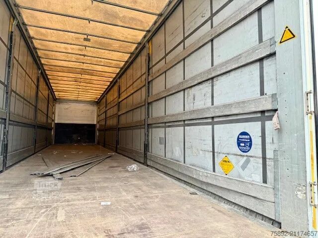 Bâche Schmitz Cargobull SCS 24 / EDSCHA / Liftachse