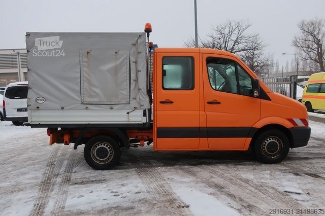 Pick-up pakettiauto VOLKSWAGEN Crafter Pritsche 30 kurz L1 Doppelkabine FN:267