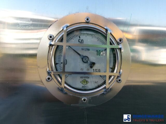 Tank Feldbinder Chemical tank inox 30 m3 / 1 comp + pump