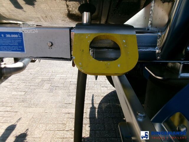 Tank Feldbinder Chemical tank inox 30 m3 / 1 comp + pump