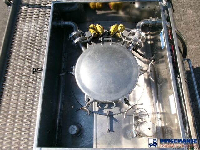 Tank Feldbinder Chemical tank inox 30 m3 / 1 comp + pump