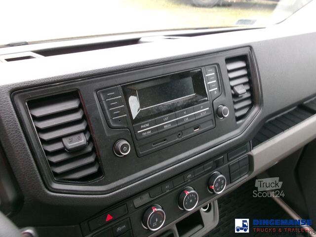 Bâché Volkswagen Crafter 4x2 curtain side van Euro 6