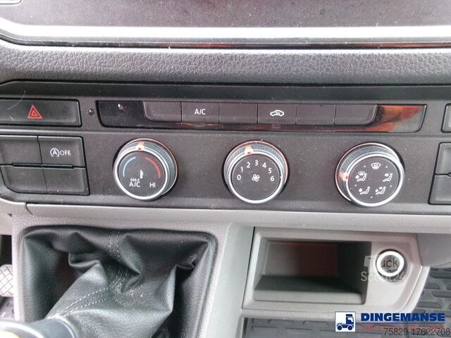Bâché VW Crafter 4x2 curtain side van Euro 6