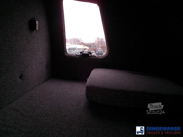 Bâché VW Crafter 4x2 curtain side van Euro 6
