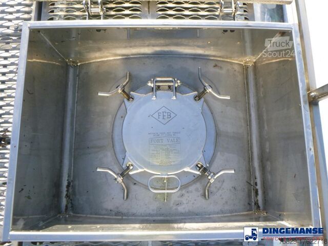 Tank Feldbinder Chemical tank inox 30 m3 / 1 comp + pump