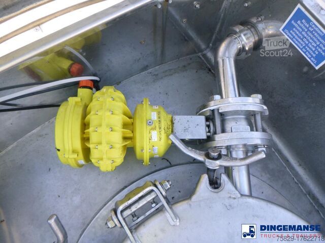 Tank Feldbinder Chemical tank inox 30 m3 / 1 comp + pump