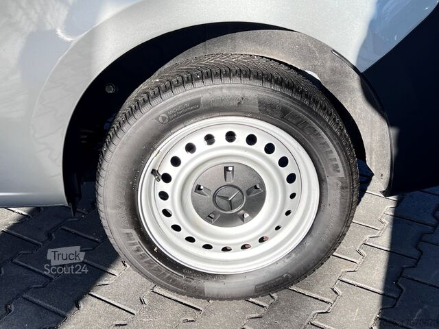 Fourgonnette Mercedes-Benz Citan Klima PDC DAB Benzin