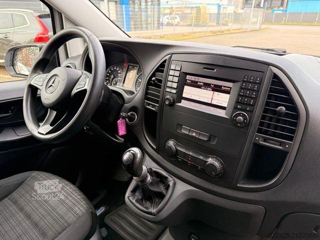 Fourgon tôlé MERCEDES-BENZ Vito 111 CDI Ka. lg. Klima Flügel Navi AHK PDC+
