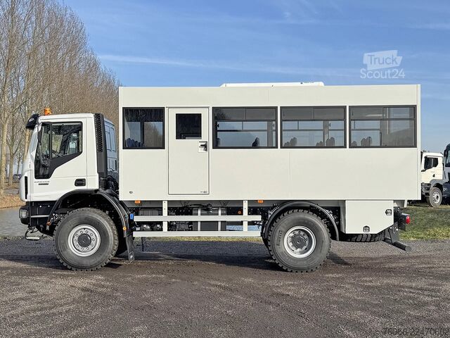 Iveco EuroCargo 150 E25WS Midi-buss (2 enheter) Iveco EuroCargo 150 E25WS Midi Bus (2 units)