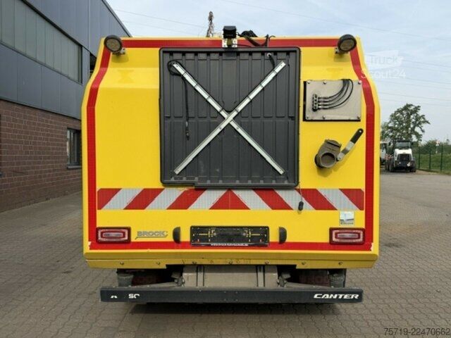 Bestelwagen Mitsubishi Fuso Canter 7,5t Brock VS4