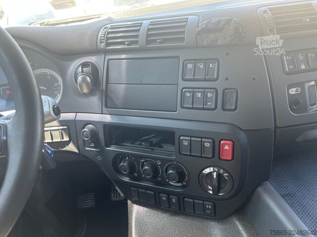 Standard-SZM DAF / CF 440 FT / Space Cab / 903 DKM / NL Truck / ...