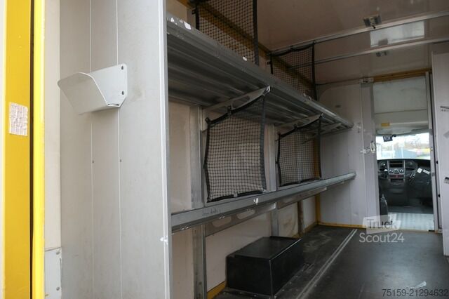 Furgoneta caja iveco Daily 35 S11 C30C AUTOMATIK KAMERA Regale LUFT DURCHGANG EURO-5 CoC