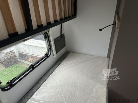 Caravana NEXT 381 Neuheit! Fendt mit Etagenbetten