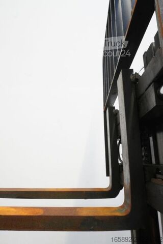 Viličar Linde E 25 387