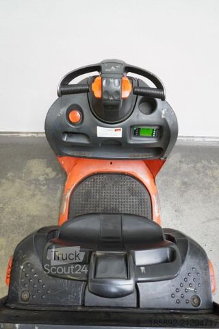 High level order picker Linde N 20 132