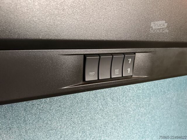 Standard-SZM Volvo FM 330 Globetrotter / 742 dkm / VEB+ / Spoilers...