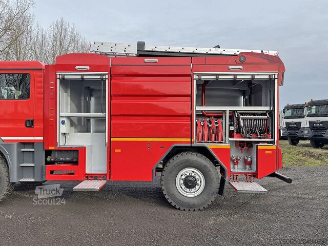 Tűzoltóautó MAN TGM 18.290 BB CH Fire Fighter Truck