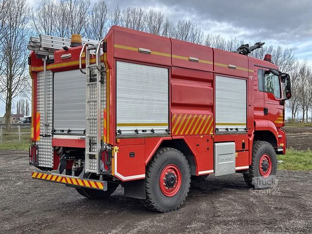Tűzoltóautó MAN TGS 18.500 BB Fire Fighter Truck (2 units)