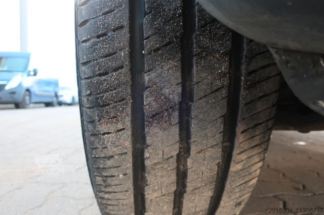 Brandbil MERCEDES-BENZ Sprinter II Kasten 316 CDI / RTW / Klima / Nr.53