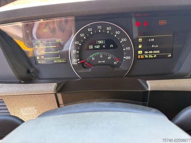 Standardni SZM Volvo FH 540 + RETARDER + EURO 6C + SPOILERS + ALUMIN...