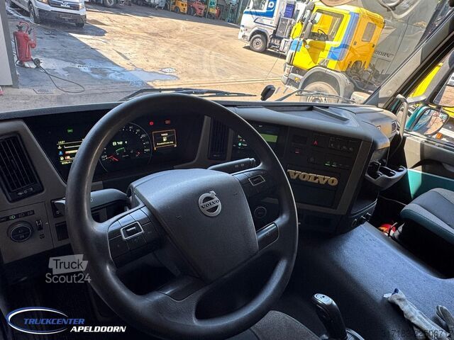 Standard-SZM Volvo FM Globetrotter 4x2