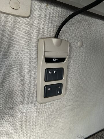 Стандарт-СЗМ DAF XF 450 FT Space Cab / 622 dkm / MX Brake / APK ...