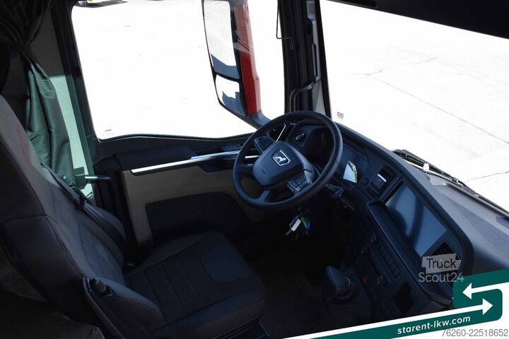 Standard nyergesvontató MAN TGX 18.560 D30 GM Retarder Luft/Luft MIETE