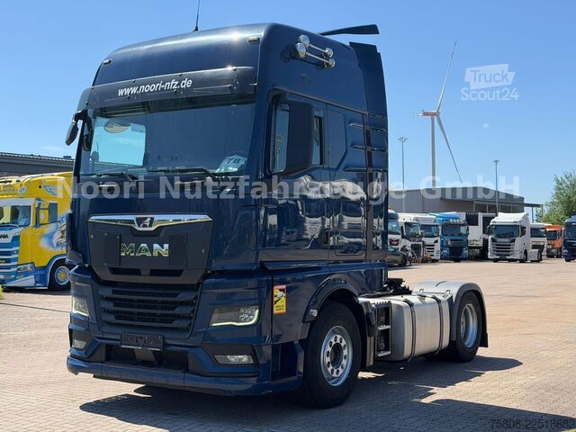 Vakio vetoauto MAN TGX 18.510 XXL Intarder ACC LGS Standklima Navi