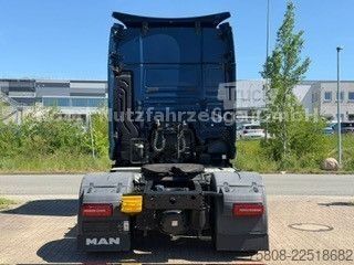 Vakio vetoauto MAN TGX 18.510 XXL Intarder ACC LGS Standklima Navi